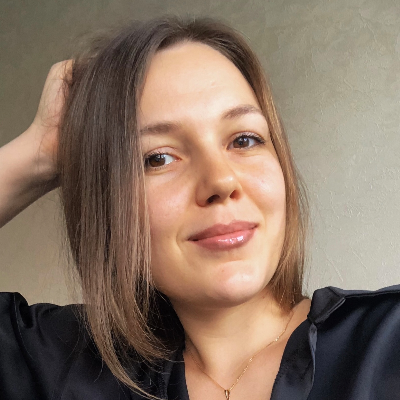 Ксения Константинова